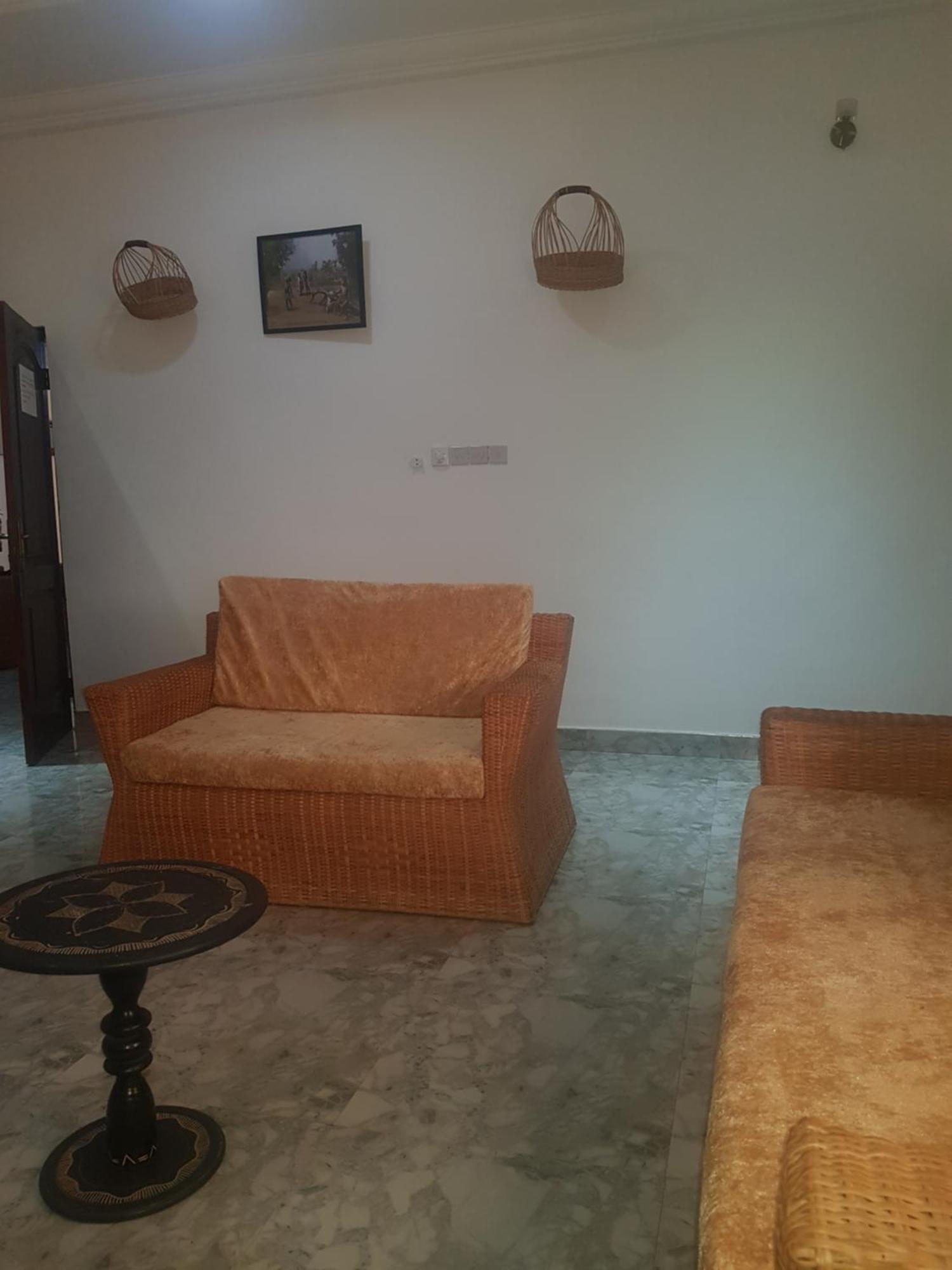 Nana'S Holiday Let Adenta Dış mekan fotoğraf